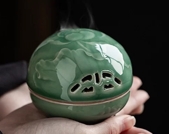 FLL Celadon Lotus Rhyme Incense Burner - Davinci Flower
