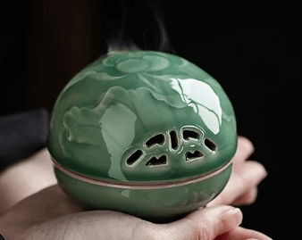 FLL Celadon Lotus Rhyme Incense Burner - Davinci Flower