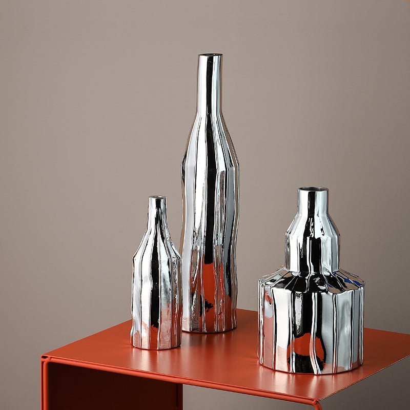 Modern Luxe: Sculptural Chrome Vase - Davinci Flower