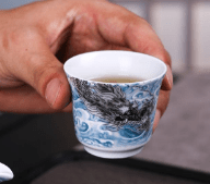 CY Famille Rose Dragon Cup (Horseshoe Style) - Davinci Flower