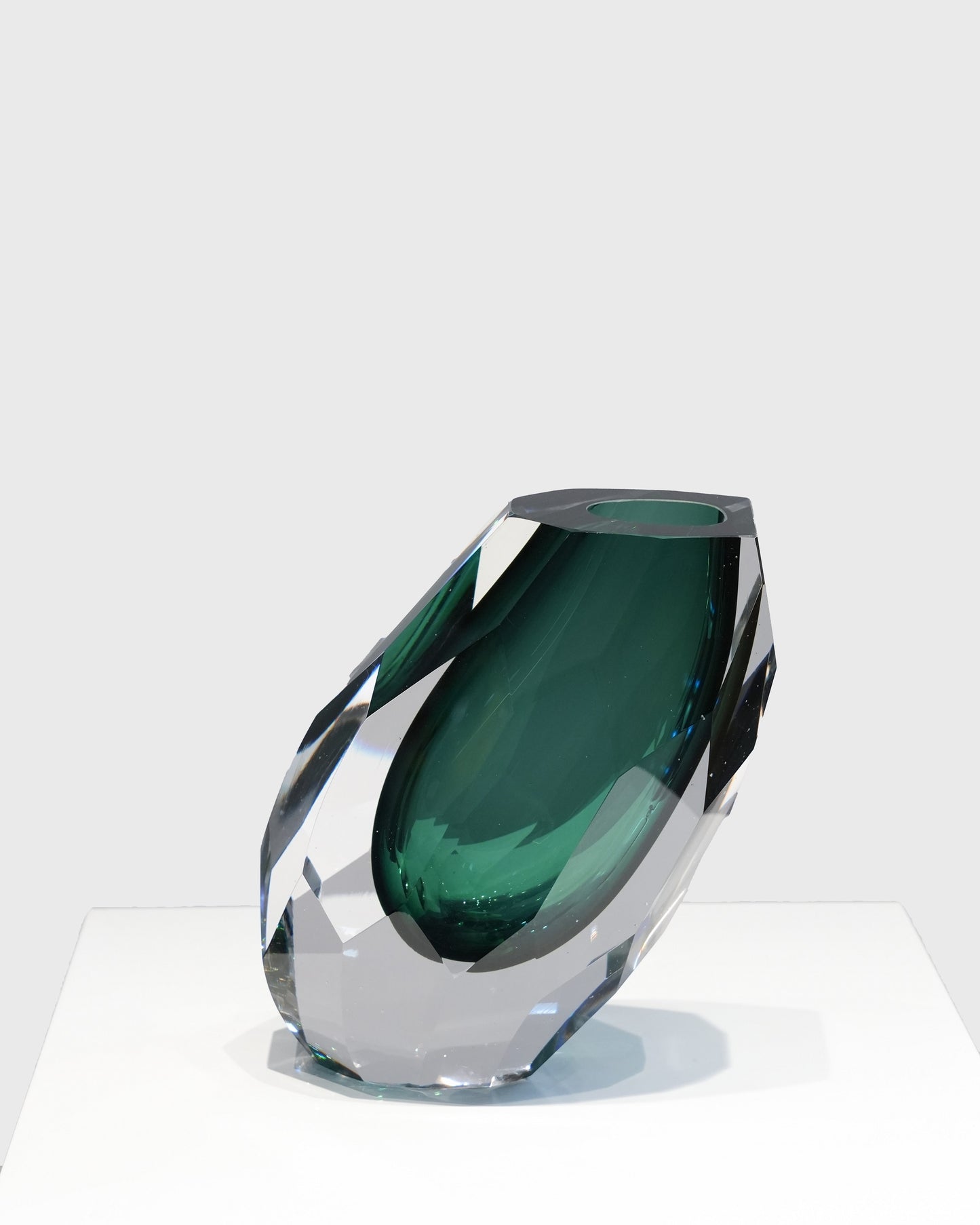 Slanted Mouth Aromatherapy Vase - Davinci Flower