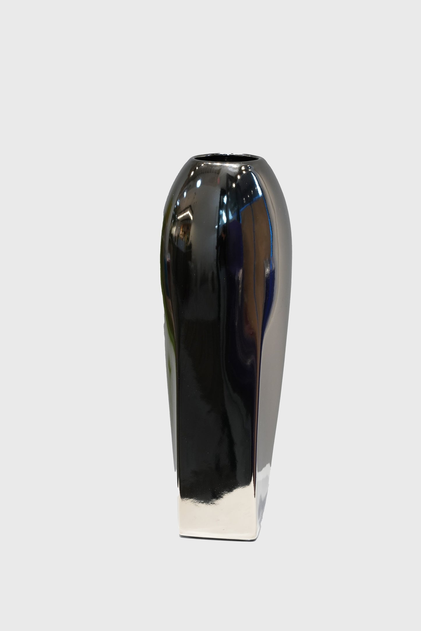 Midnight Mirage - Davinci Flower