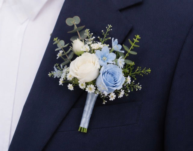 Graduation Standard Boutonnière & Corsage Set