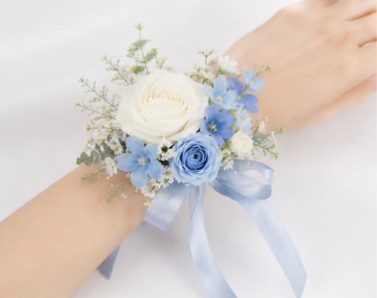 Graduation Standard Boutonnière & Corsage Set