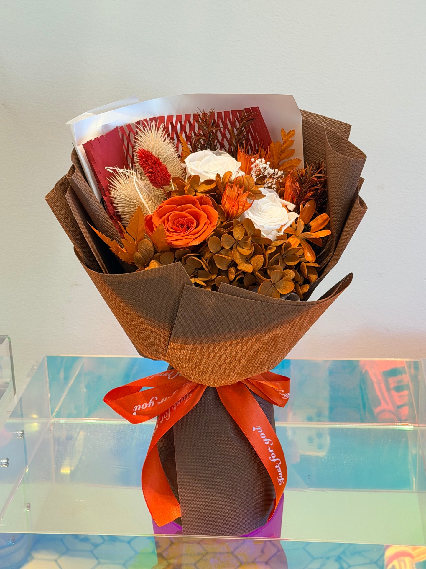 Preserved Mini Bouquet-Mocha