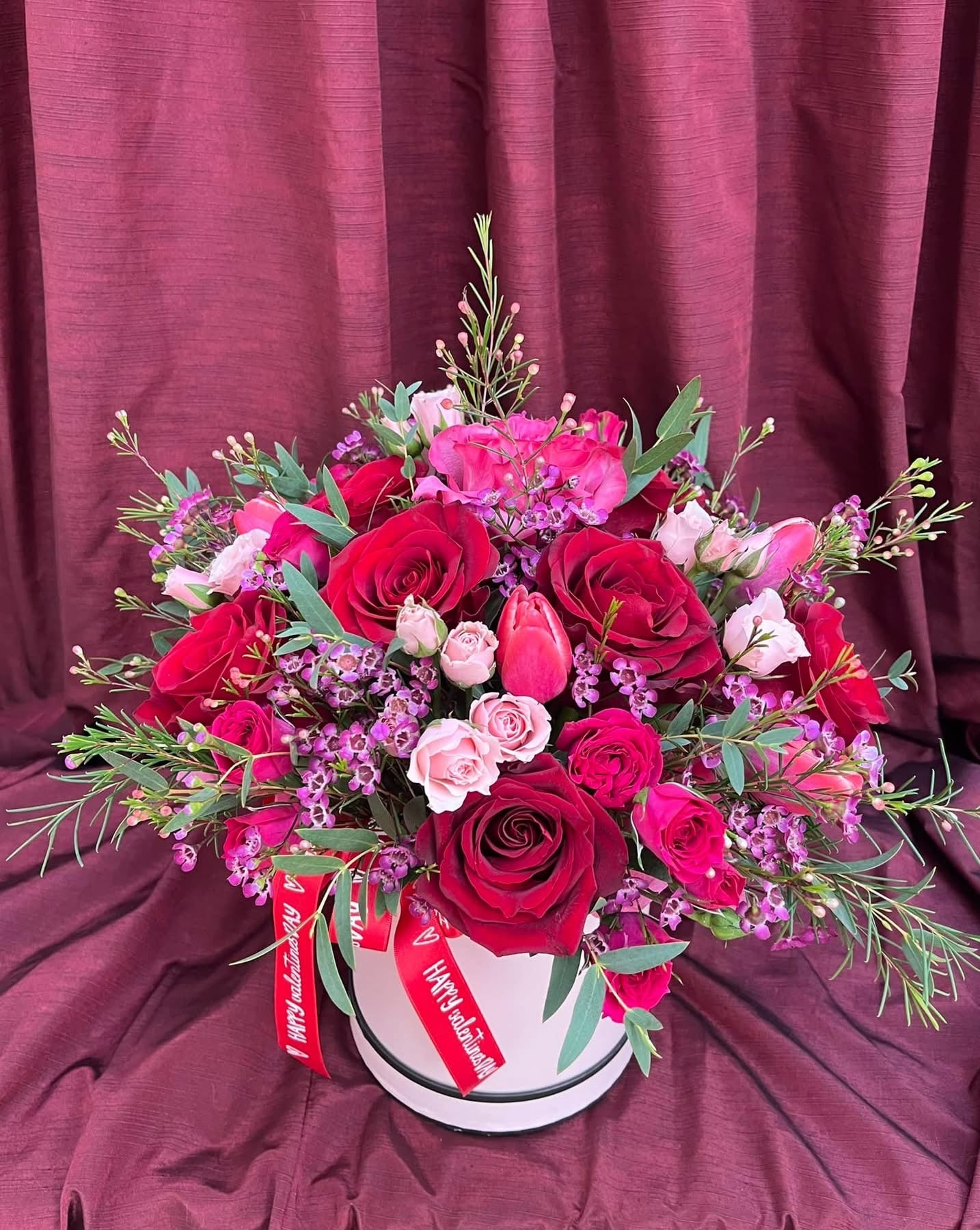 Red Arrangement