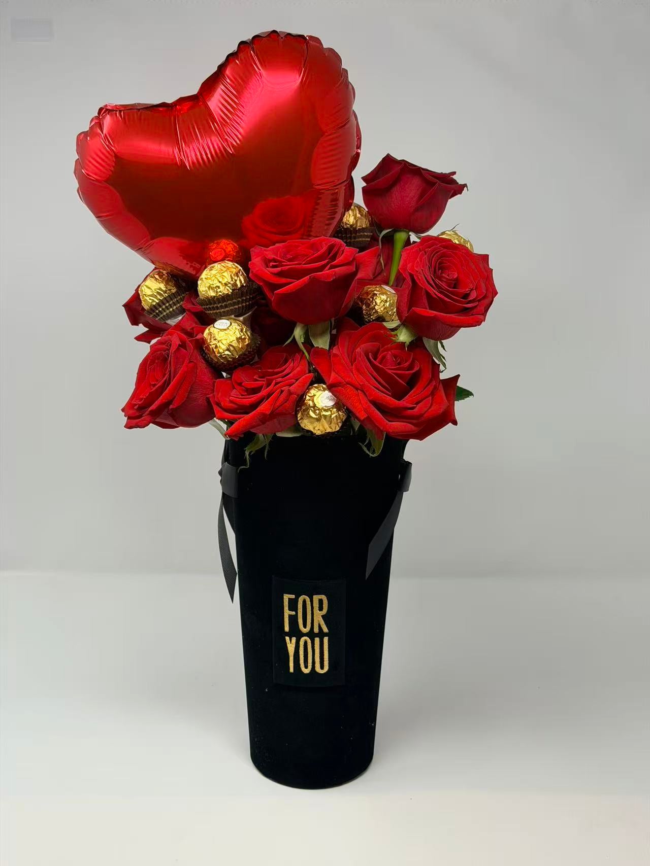 Red Rose Basket