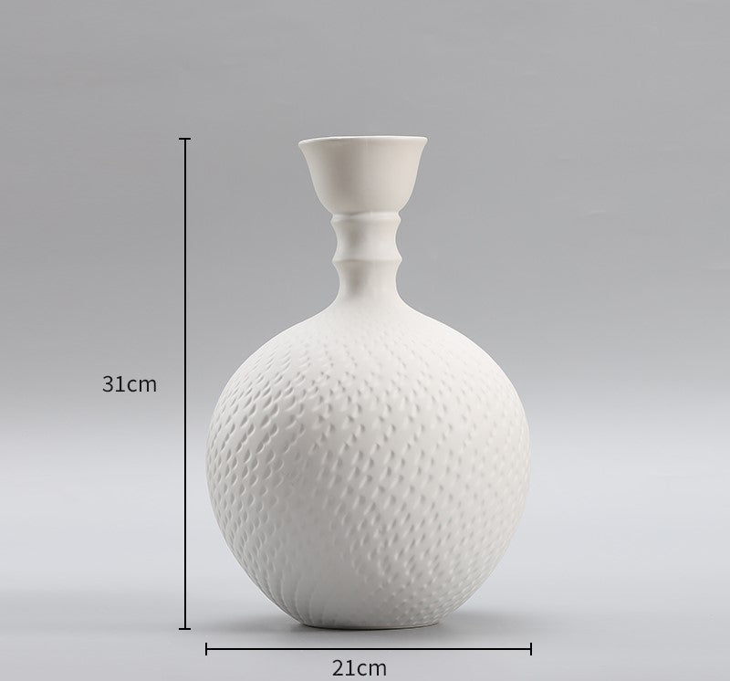 Artistic Textured Vases – A Harmony of Form and Elegance