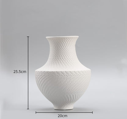 Artistic Textured Vases – A Harmony of Form and Elegance